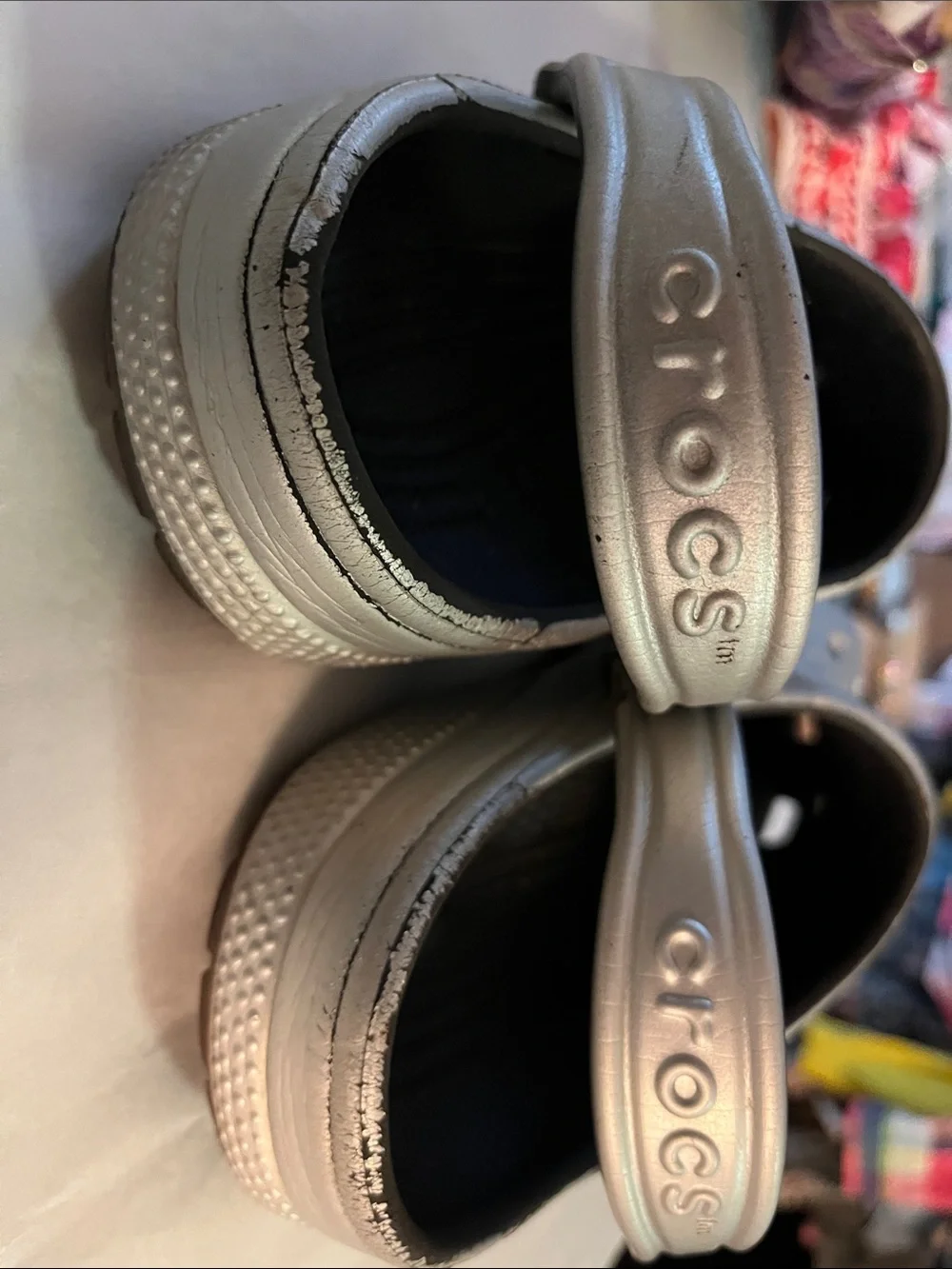 CROCS